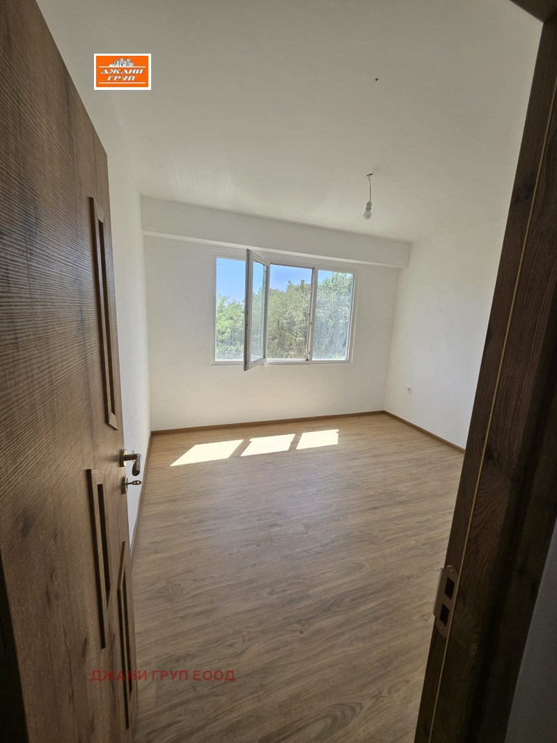 На продаж  2 спальні Шумен , Тракия , 62 кв.м | 32944377 - зображення [7]