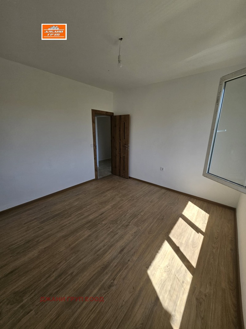 На продаж  2 спальні Шумен , Тракия , 62 кв.м | 32944377 - зображення [8]