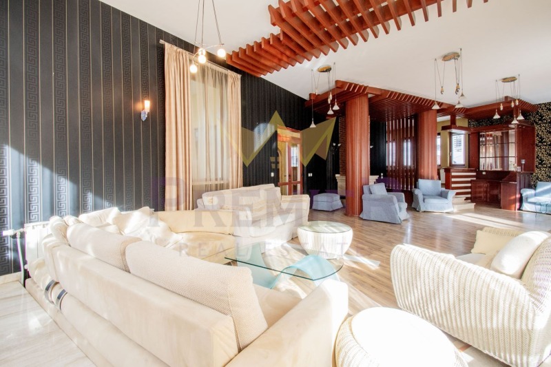 De vânzare  Casa Sofia , Boiana , 714 mp | 44886585 - imagine [3]