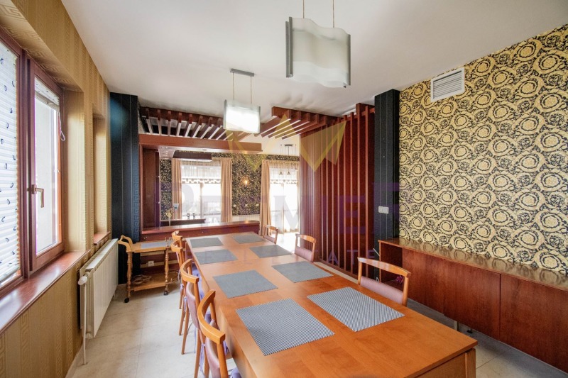 De vânzare  Casa Sofia , Boiana , 714 mp | 44886585 - imagine [2]