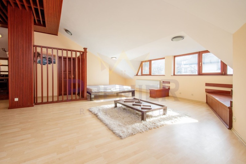 De vânzare  Casa Sofia , Boiana , 714 mp | 44886585 - imagine [15]