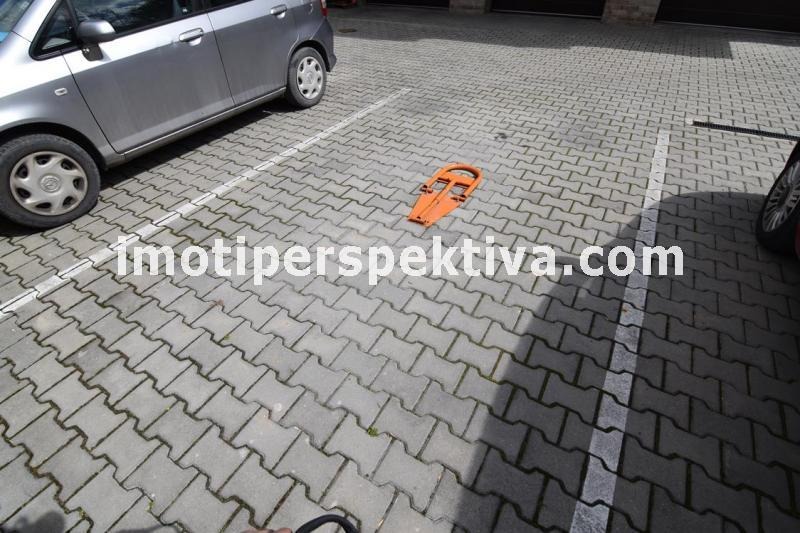 Till salu  Гараж, Паркомясто Plovdiv , Kjutjuk Parij , 13 kvm | 72577288 - bild [3]