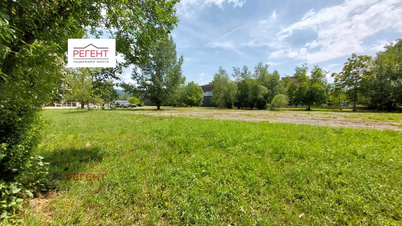 For Sale  Plot Gabrovo , Promishlena zona , 3172 sq.m | 78323625 - image [2]