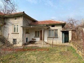 Huis Petko Slavejkov, regio Gabrovo 7