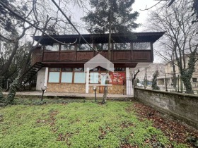 Bar; Cafenea Țentâr, Silistra 2