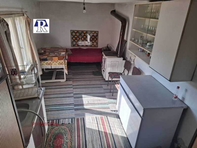 Продава КЪЩА, с. Писарово, област Плевен, снимка 5 - Къщи - 52321979