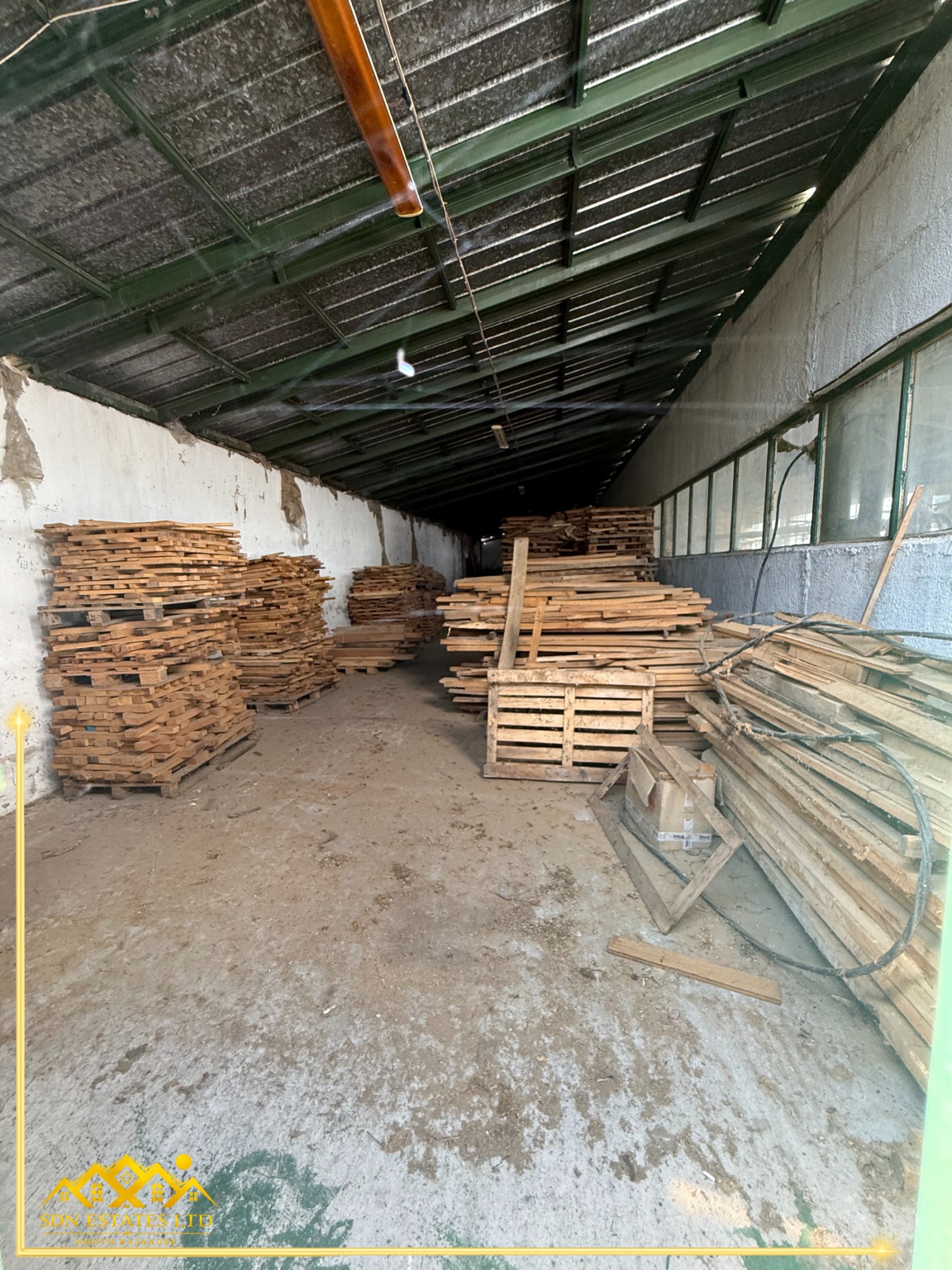 Продава ПРОМ. ПОМЕЩЕНИЕ, гр. Казанлък, област Стара Загора, снимка 12 - Производствени сгради - 54537356