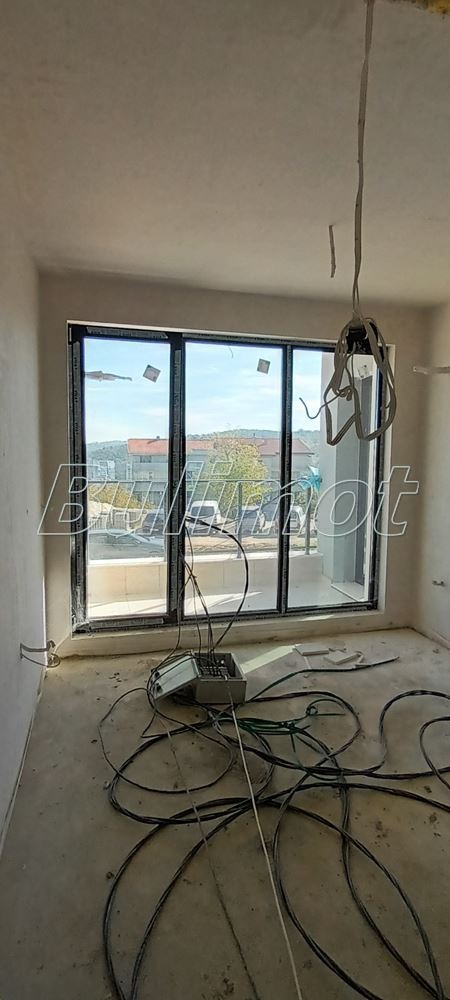 Продава 3-СТАЕН, гр. Варна, Аспарухово, снимка 2 - Апартаменти - 45871197