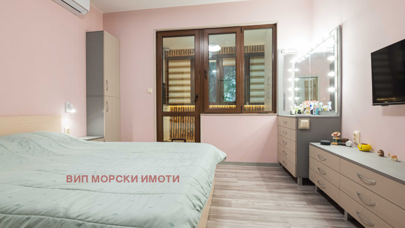 Продава 3-СТАЕН, гр. Бургас, Възраждане, снимка 8 - Апартаменти - 52406634