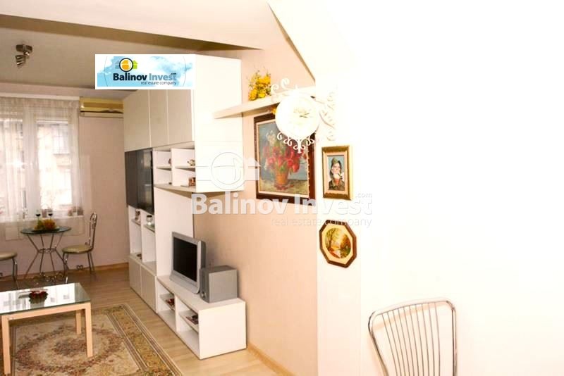 Продава 4-СТАЕН, гр. Варна, ВИНС-Червен площад, снимка 2 - Апартаменти - 52605922