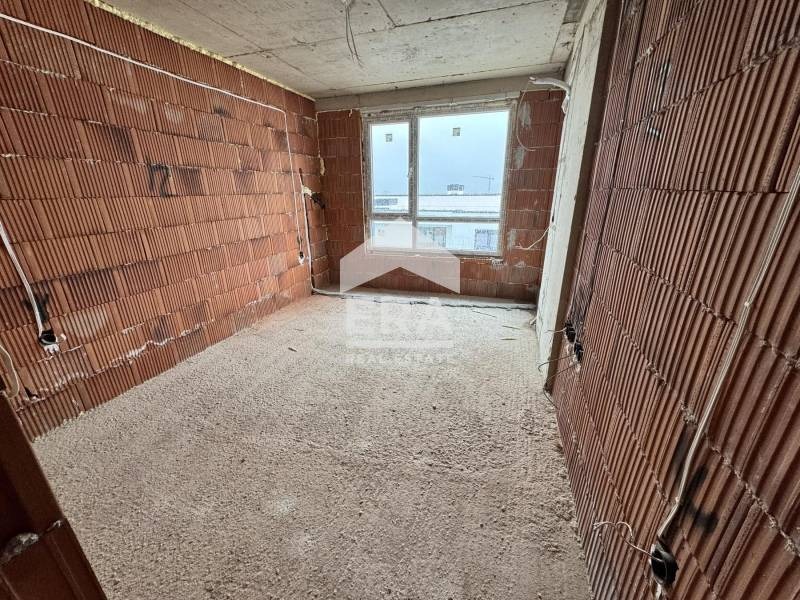 Продава 3-СТАЕН, гр. Варна, Възраждане 1