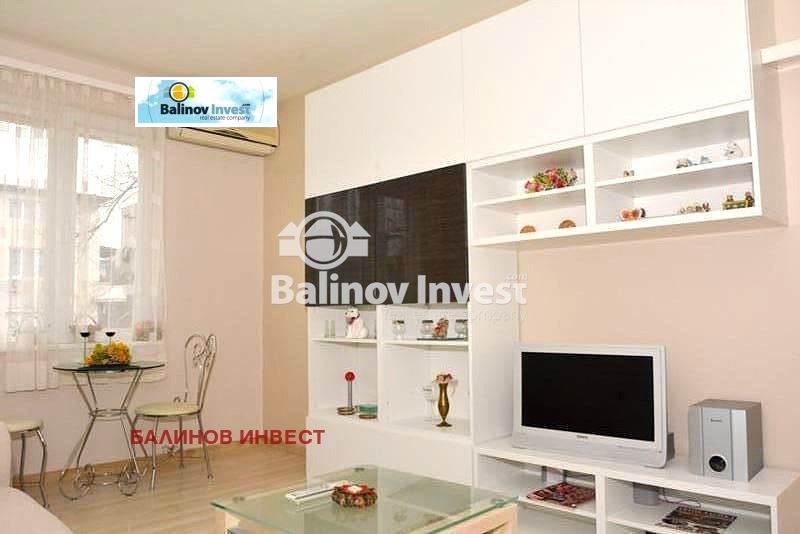 Продава 4-СТАЕН, гр. Варна, ВИНС-Червен площад