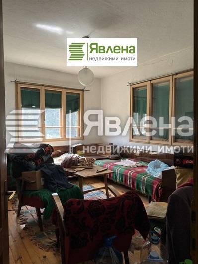 Продава КЪЩА, гр. Етрополе, област София област, снимка 15 - Къщи - 49276916