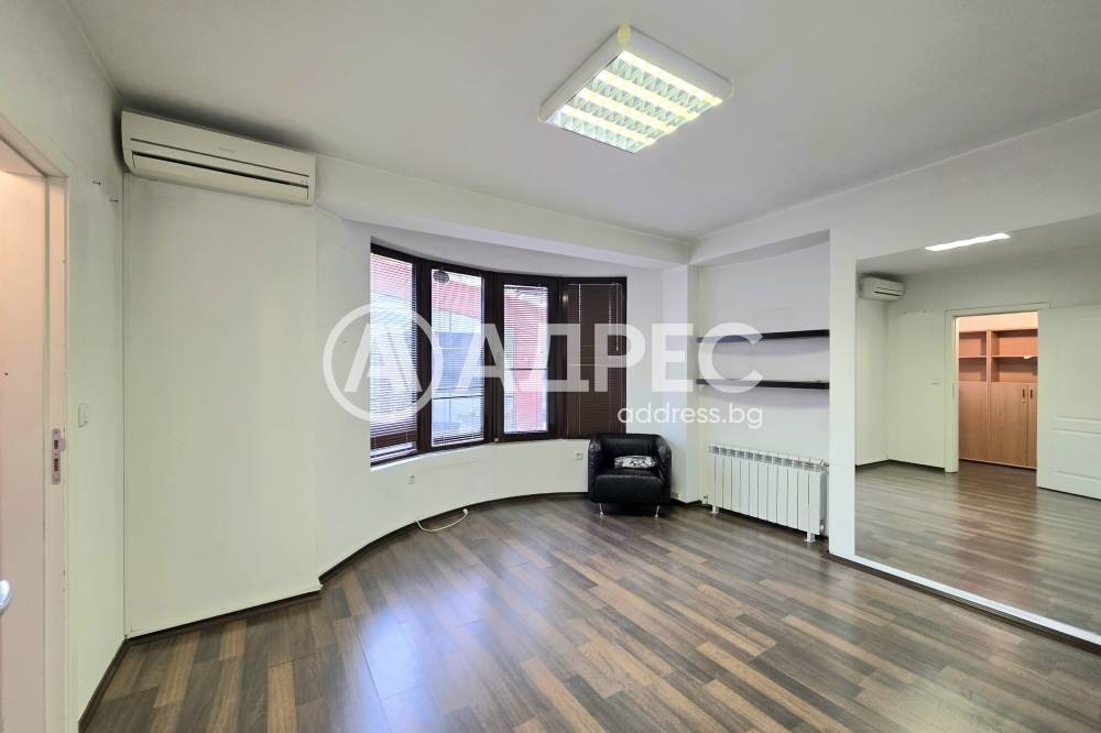 Продава МНОГОСТАЕН, гр. София, ж.гр.Южен парк, снимка 12 - Апартаменти - 54847789