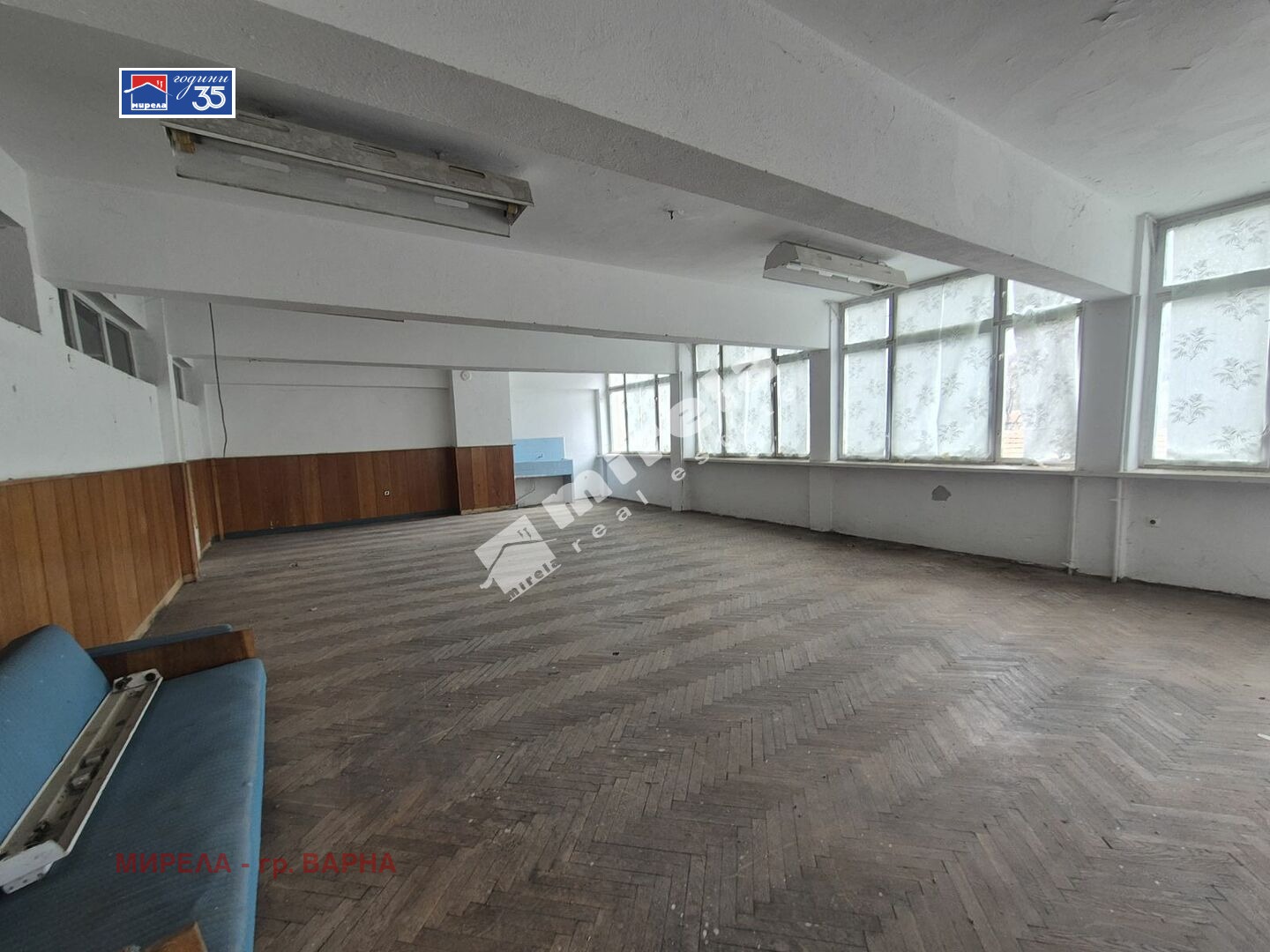 Продава МАГАЗИН, гр. Провадия, област Варна, снимка 16 - Магазини - 54203412