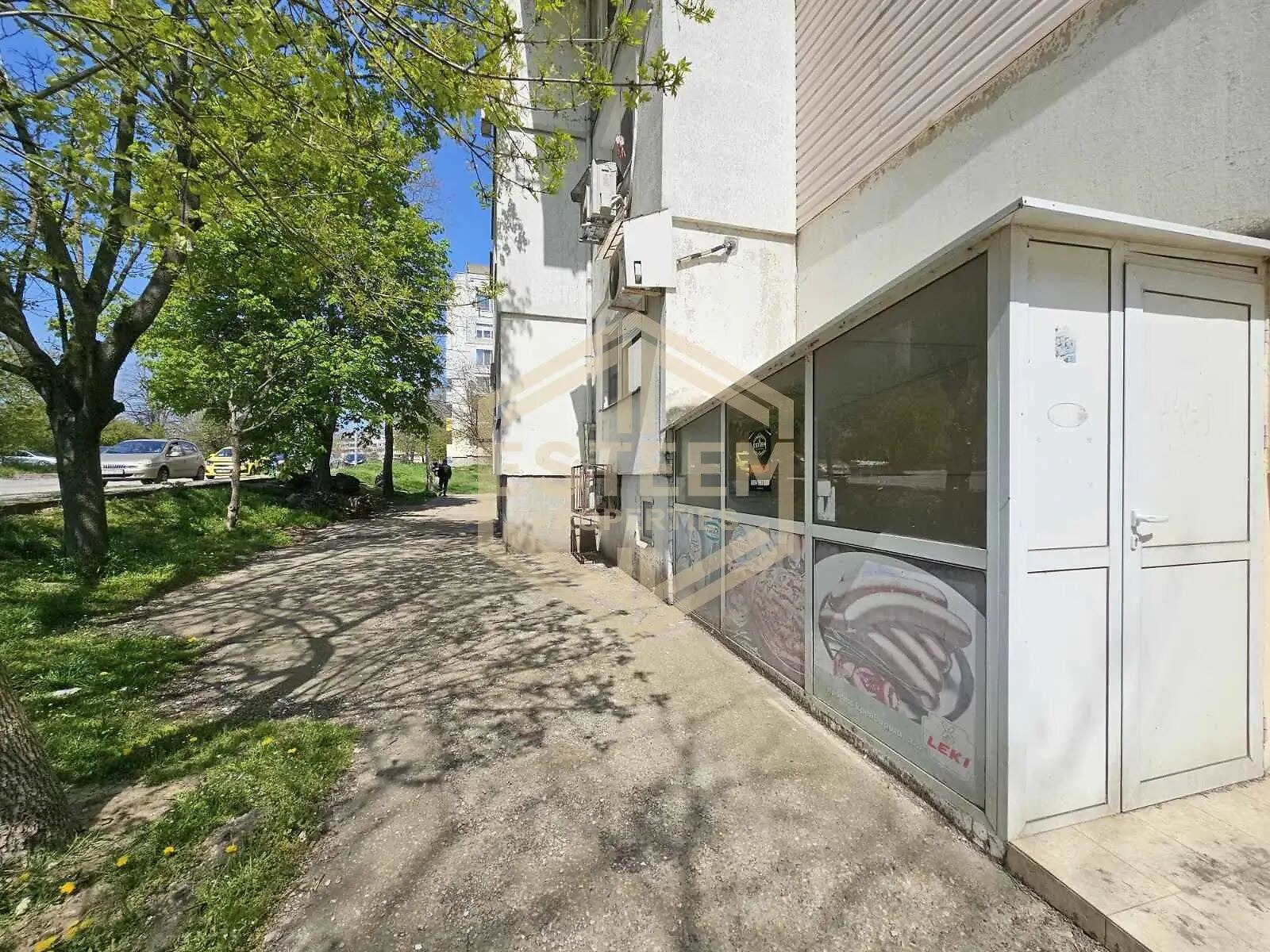 Продава МАГАЗИН, гр. Русе, Дружба 3, снимка 7 - Магазини - 54712174