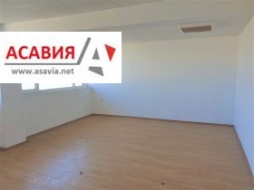 Продажба на офиси в град Ловеч - изображение 2 