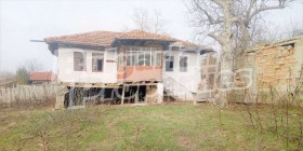 Продава къща област Варна с. Дюлино - [1] 