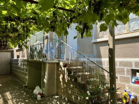 Casa Dimcia, regiunea Veliko Tarnovo