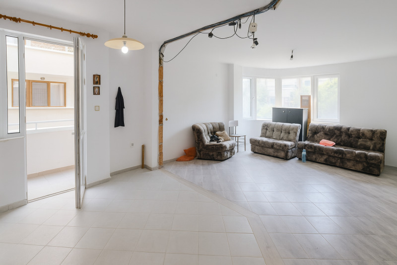 À venda  2 quartos Plovdiv , Maracha , 92 m² | 47832519 - imagem [3]