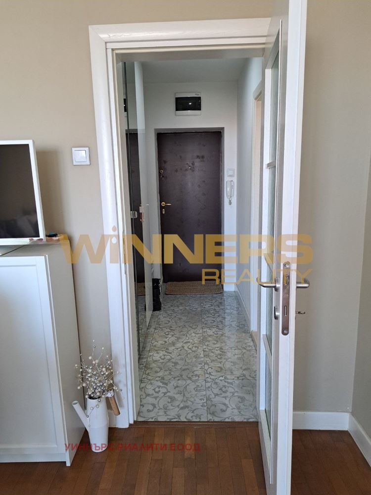 Продава 3-СТАЕН, гр. София, Банишора, снимка 4 - Апартаменти - 55524424