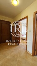 Продава 3-СТАЕН, град Варна, м-т Евксиноград • 295000 € / 576969.85 лв. • 88017689 4
