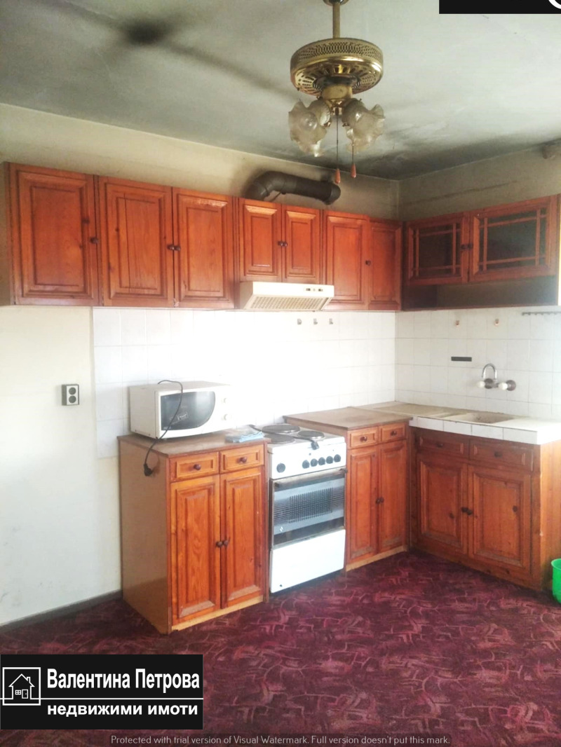 Продава ЕТАЖ ОТ КЪЩА в град Русе, Дружба 2 - 75 кв.м / 89 990 € » 176 005.14 лв., ВАЛЕНТИНА ПЕТРОВА - НЕДВИЖИМИ ИМОТИ