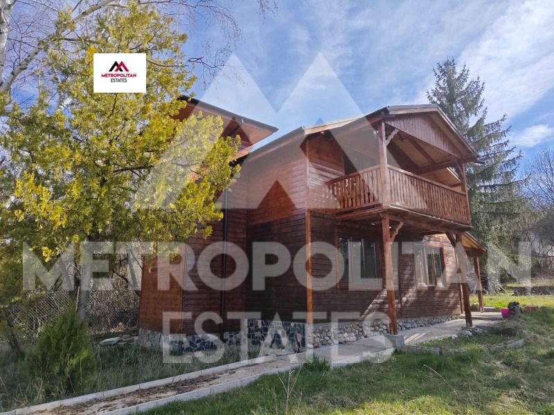 Продава КЪЩА в област Перник, с. Кондофрей - 70 кв.м / 155 000 € » 303 153.65 лв., МЕТРОПОЛИТЪН ЕСТЕЙТС