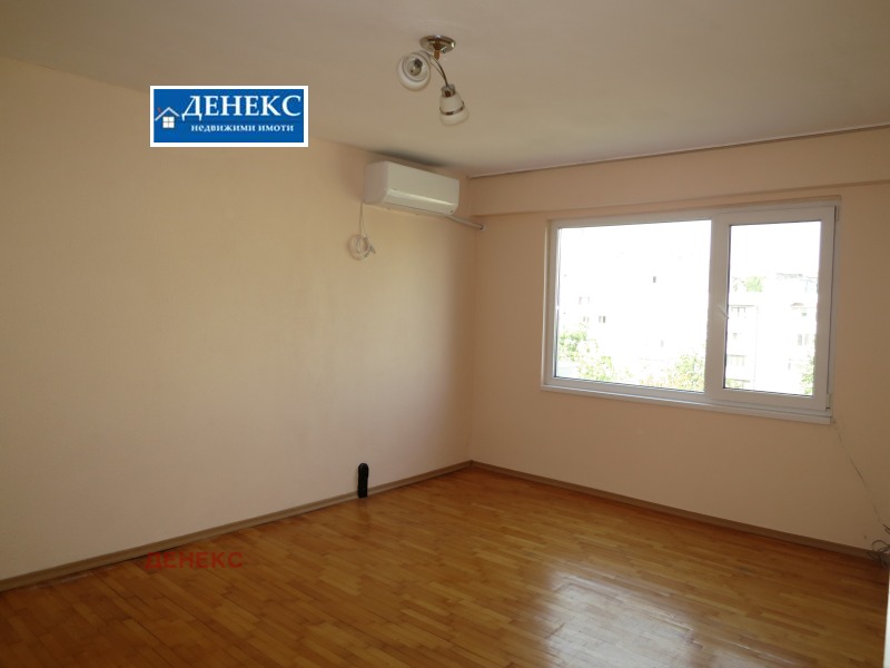 Na prodej  Studio Ruse , Družba 3 , 41 m2 | 35152847