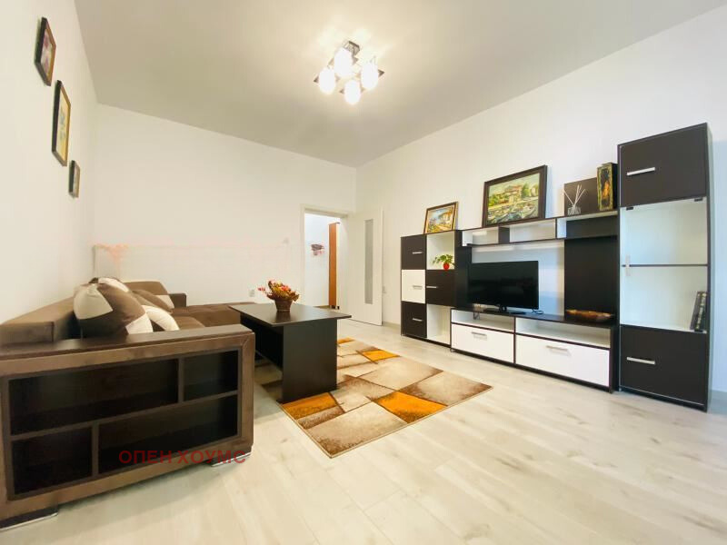 Na prodej  3 ložnice Plovdiv , Kamenica 1 , 110 m2 | 86409722 - obraz [4]