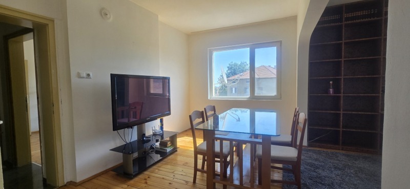 Till salu  Hus Golv Sjumen , Centar , 96 kvm | 38440012 - bild [2]
