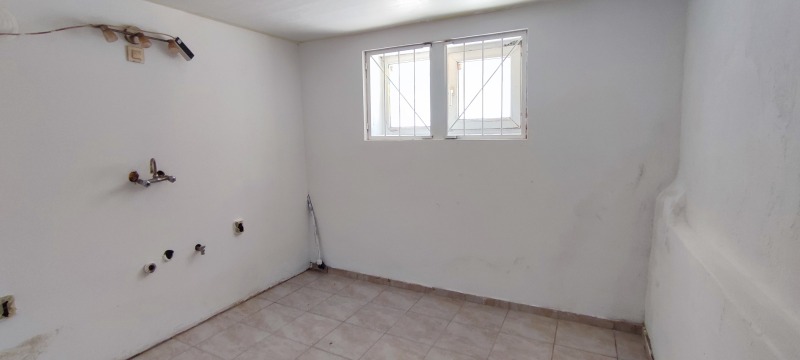Till salu  Hus Golv Sjumen , Centar , 96 kvm | 38440012 - bild [13]