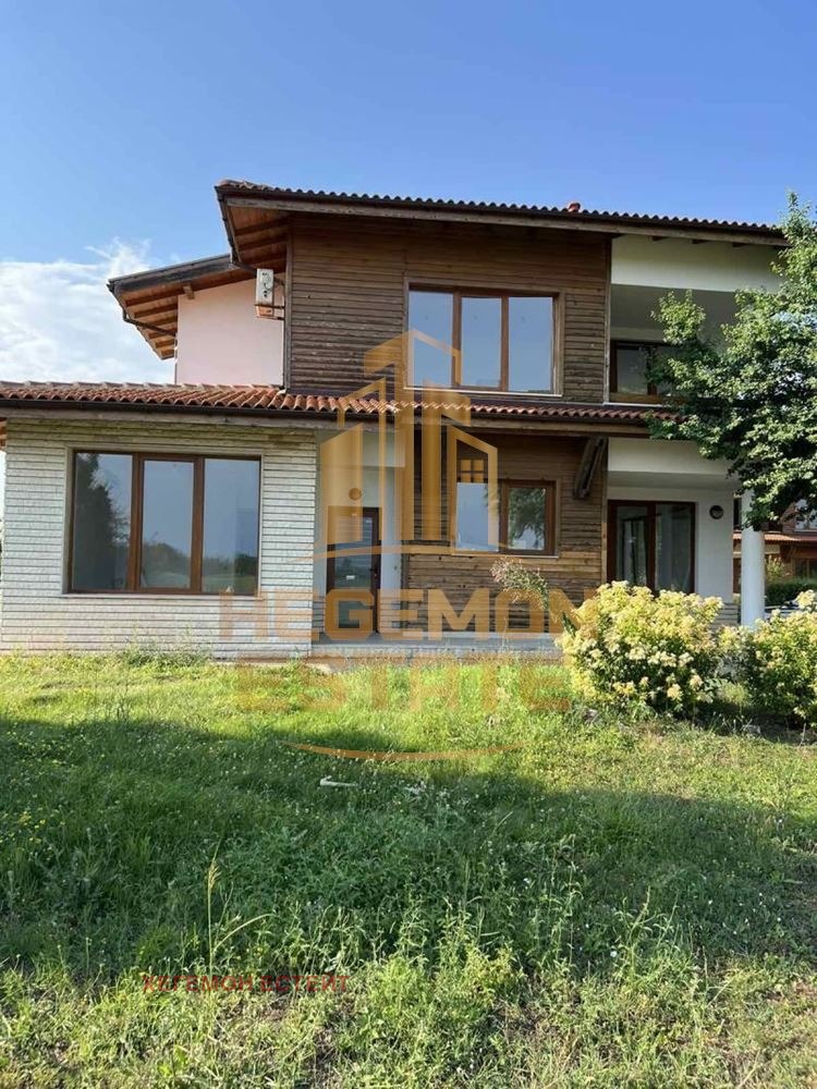 Продава КЪЩА, гр. Балчик, област Добрич, снимка 15 - Къщи - 48500782