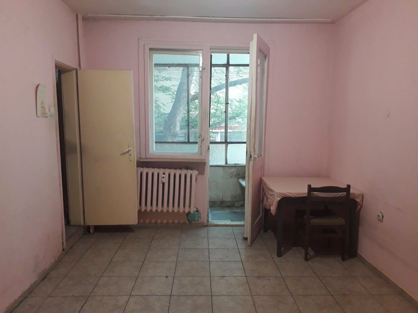 Продава 2-СТАЕН, гр. Плевен, Идеален център, снимка 2 - Апартаменти - 53857077