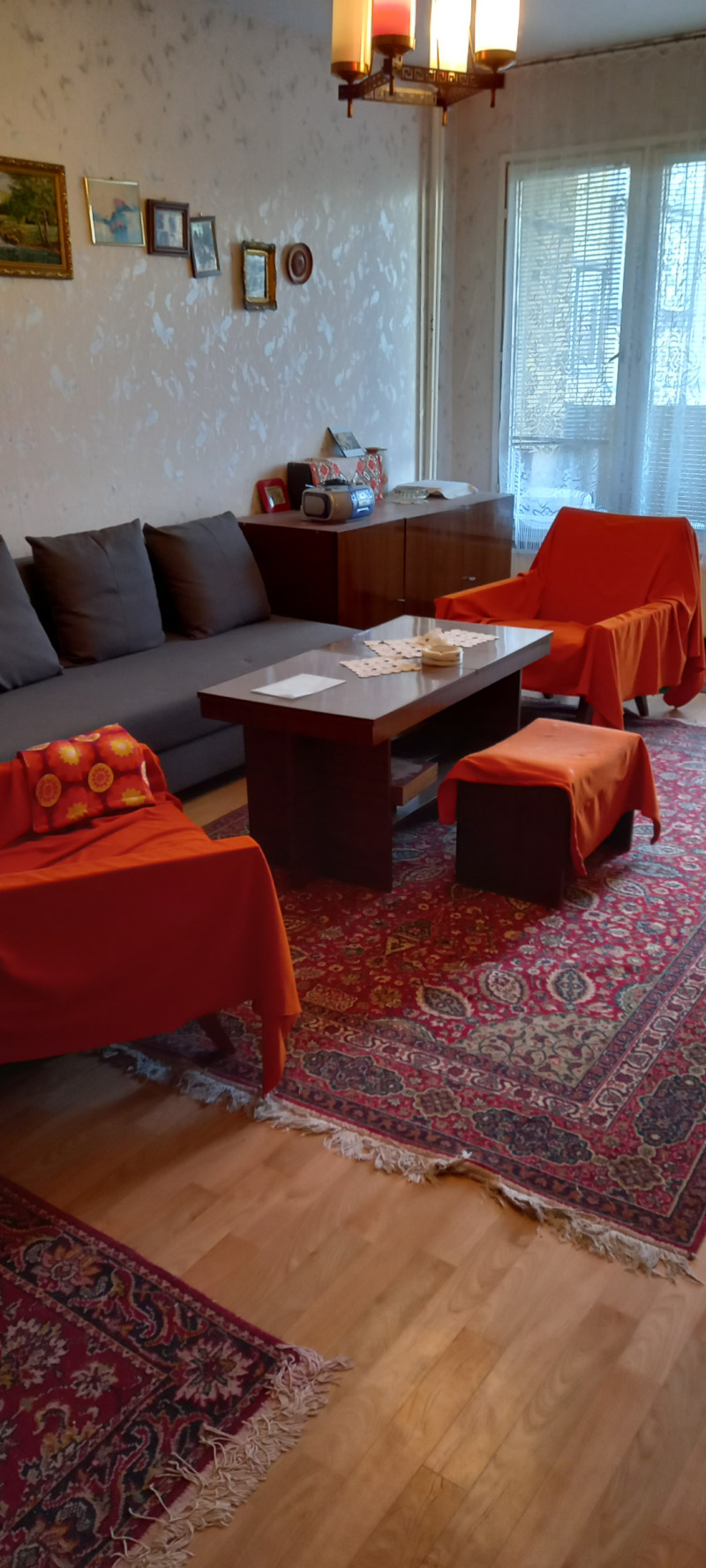 Продава 2-СТАЕН, гр. София, Света Троица