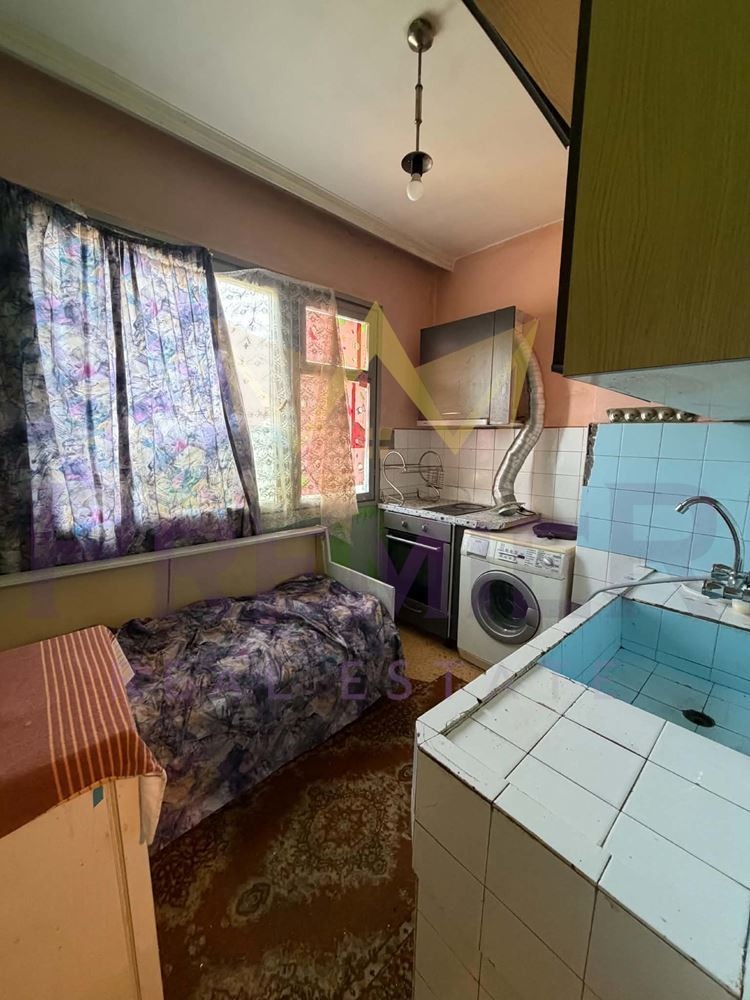 Продава 2-СТАЕН, гр. Пловдив, Кючук Париж, снимка 3 - Апартаменти - 56213197