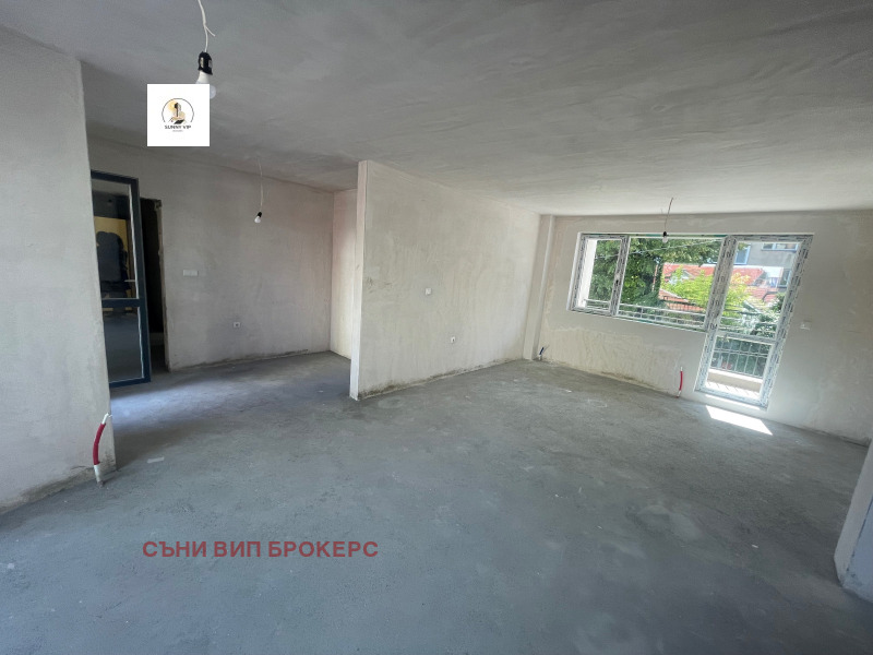 Till salu  2 sovrum Pleven , 9-ti kvartal , 127 kvm | 13097782 - bild [15]