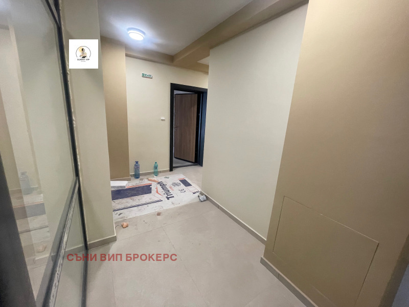 Till salu  2 sovrum Pleven , 9-ti kvartal , 127 kvm | 13097782 - bild [4]