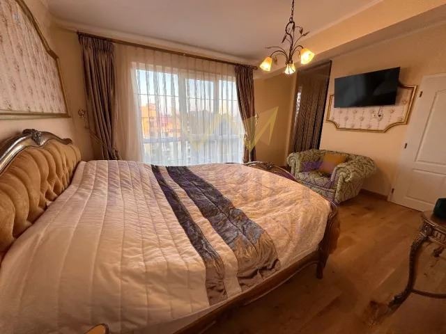 À venda  2 quartos região Burgas , k.k. Slantchev briag , 210 m² | 38512076 - imagem [4]