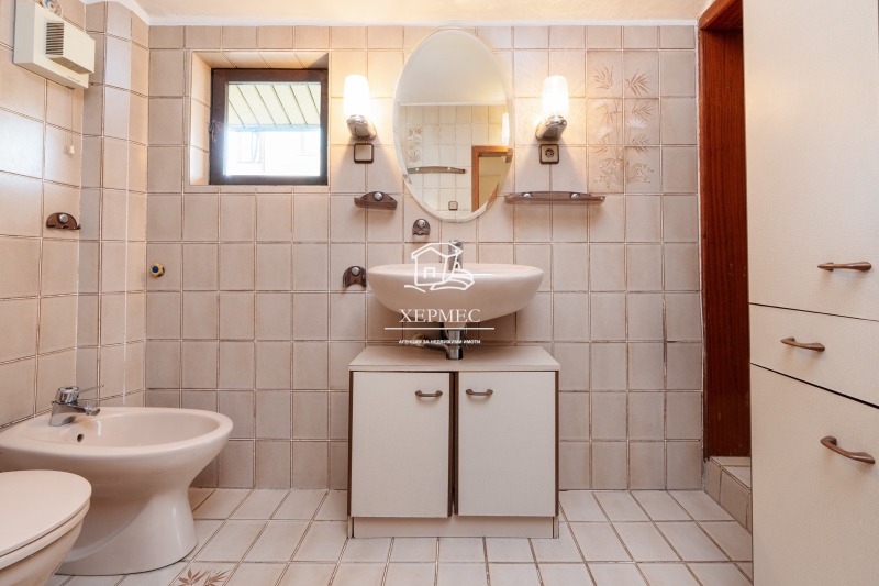 Na sprzedaż  3+ sypialni Burgas , Centar , 128 mkw | 55107645 - obraz [15]
