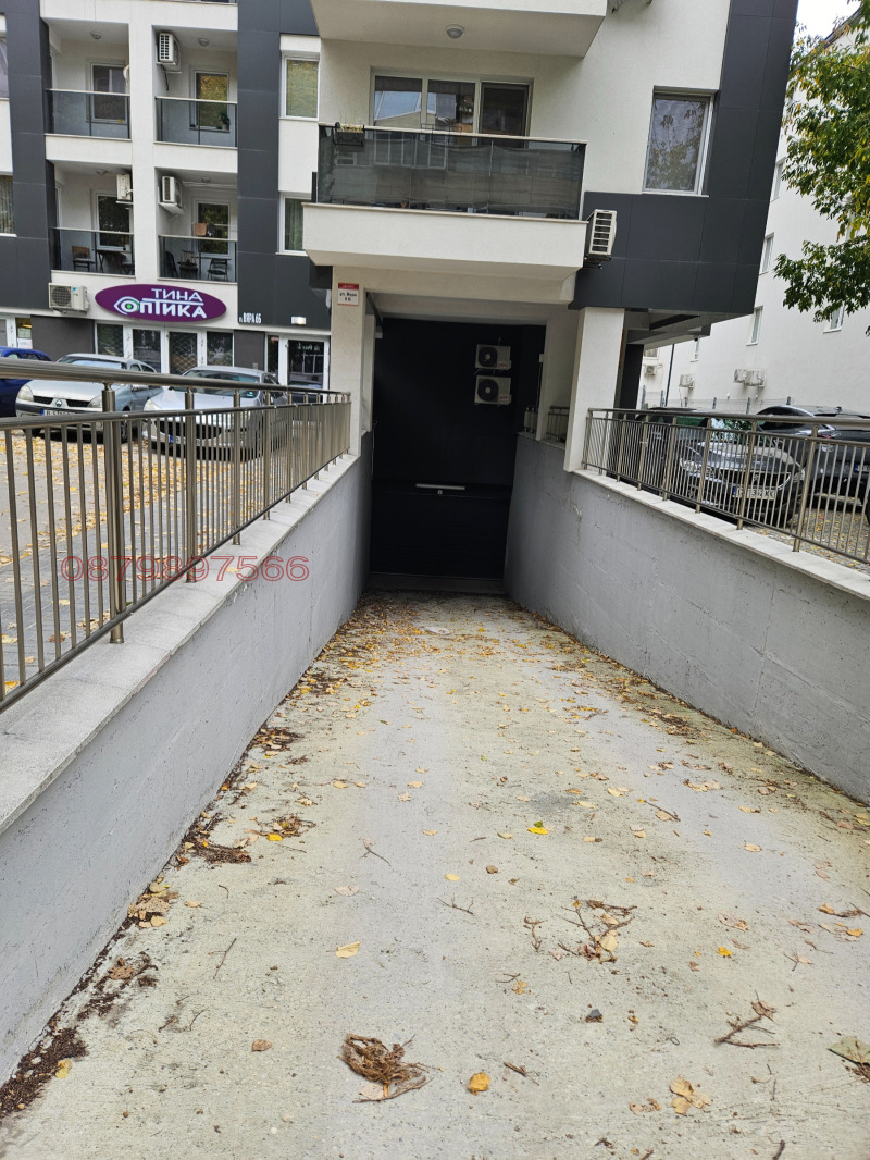 Продава ГАРАЖ, ПАРКОМЯСТО, гр. Варна, Младост 1