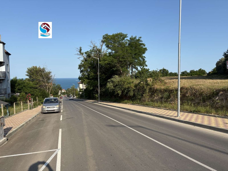 Продава  Парцел, област Варна, гр. Бяла • 99 900 EUR • ID 26822944 — holmes.bg - [1] 