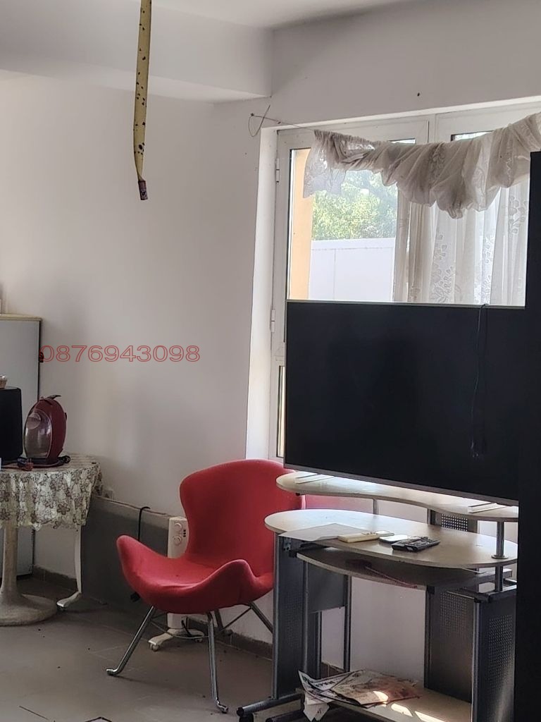 Продава БИЗНЕС ИМОТ, гр. Левски, област Плевен, снимка 2 - Други - 55546114