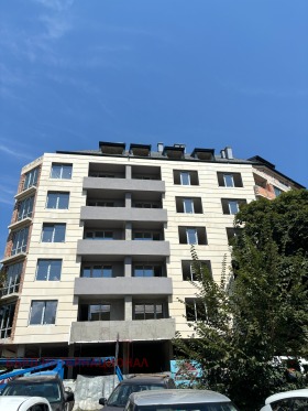 1 dormitorio Banishora, Sofia 3