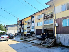 3+ Schlafzimmer Iztok, Pernik 1