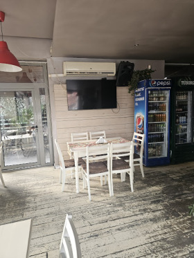 Bar; Cafetería Jisarya, región Plovdiv 5