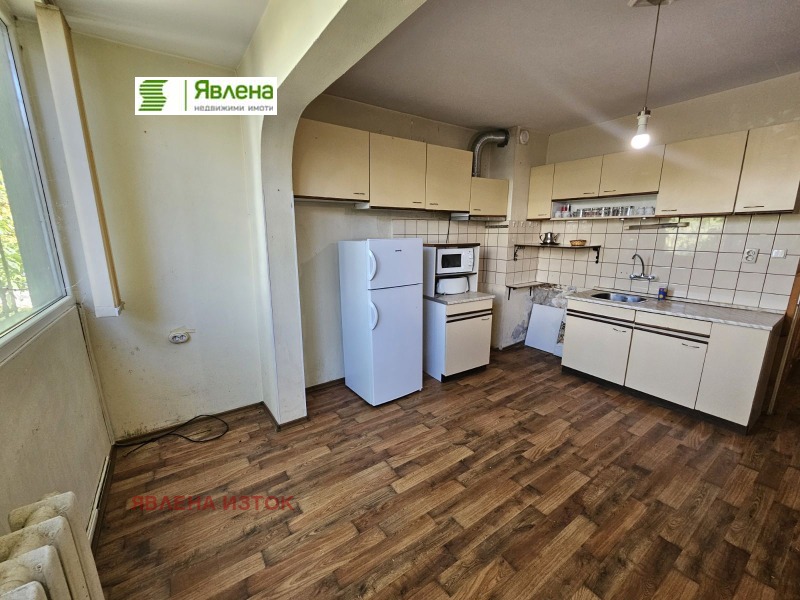 De vânzare  1 dormitor Sofia , Mladost 3 , 67 mp | 91591821