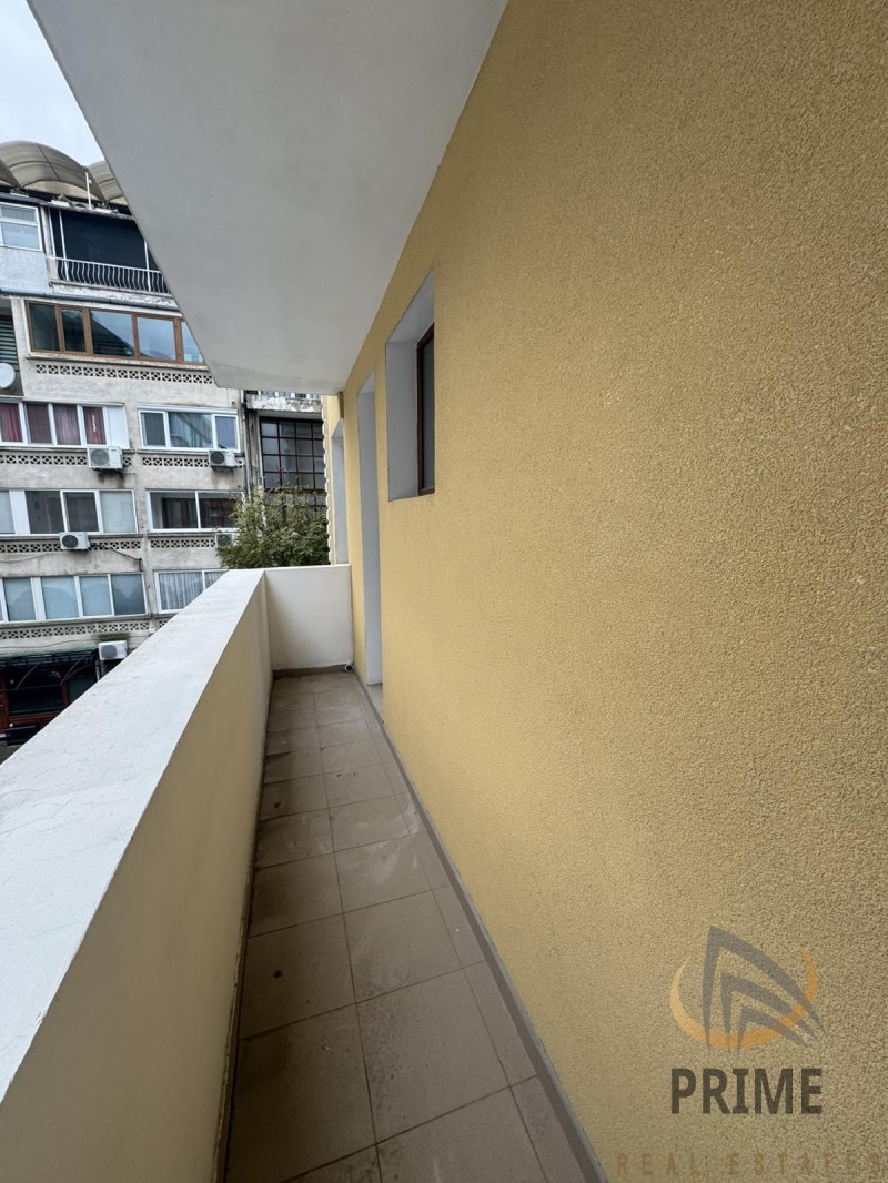 Продава 3-СТАЕН, гр. Бургас, Център, снимка 5 - Апартаменти - 52333835