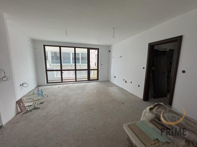 Продава 3-СТАЕН, град Бургас, Център • 272000 € / 531985.76 лв. • 17433928 1