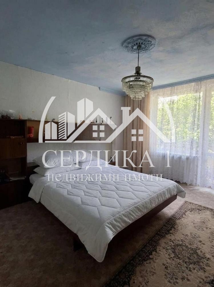 Продава КЪЩА, гр. Бобов дол, област Кюстендил, снимка 6 - Къщи - 55546529